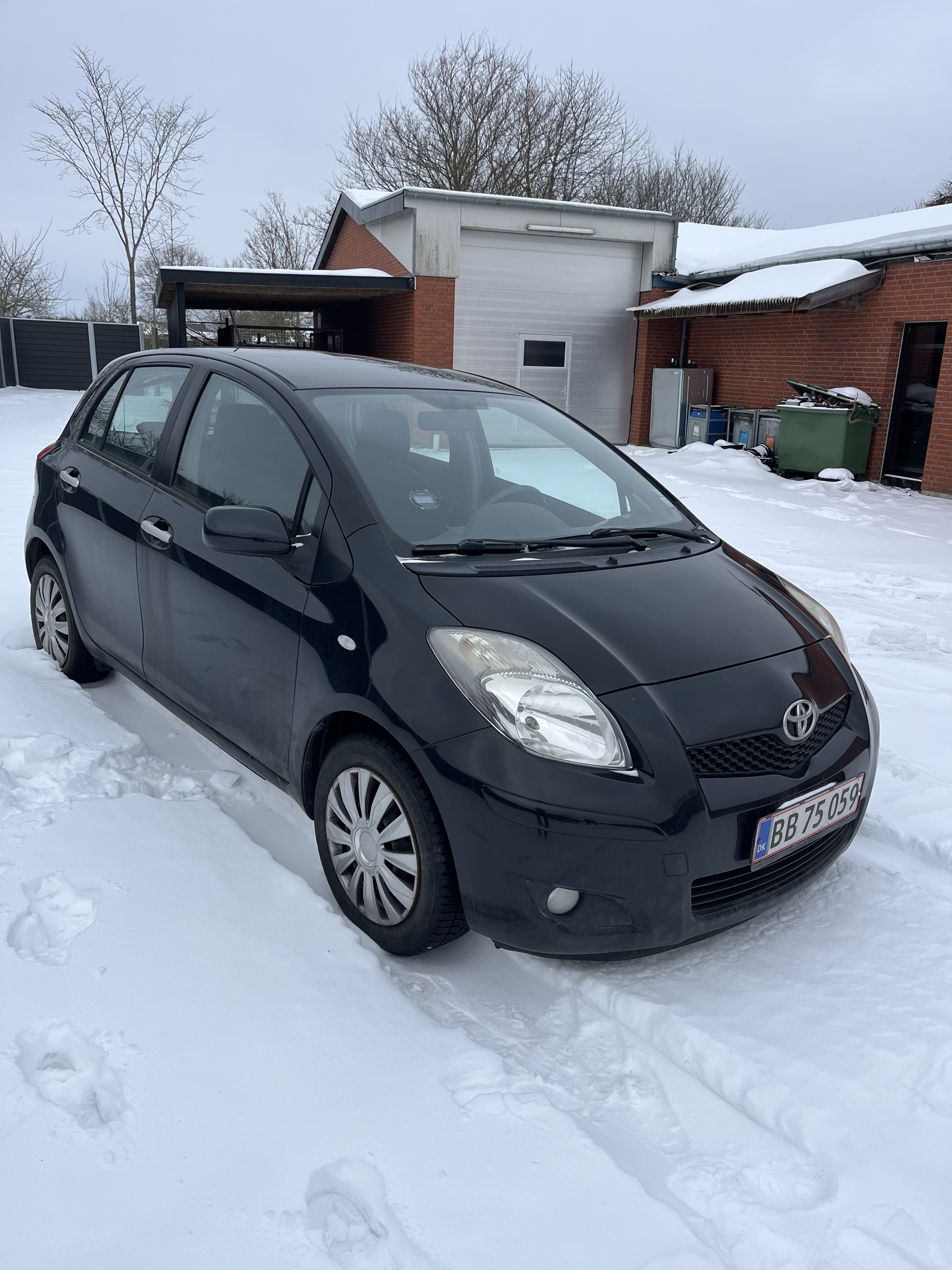 Toyota Yaris 1,3 MAN. 6. 5D STOP&