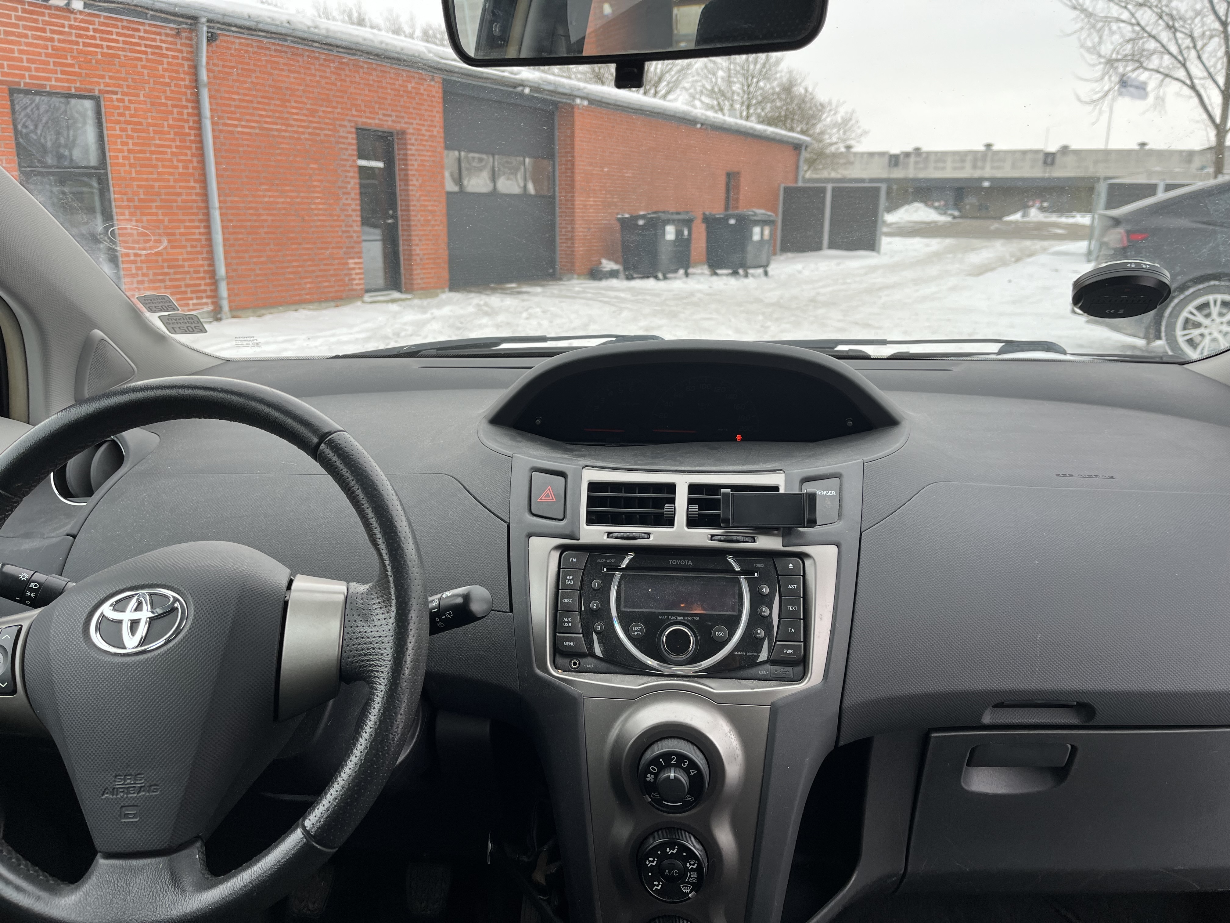 undefined Toyota Yaris fra 2011