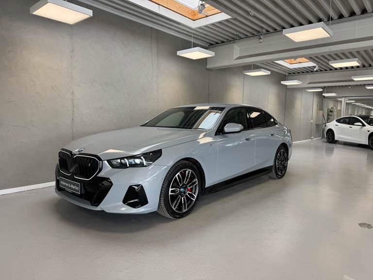 BMW i5 xDrive40 EL M-Sport Pro 394HK Aut.