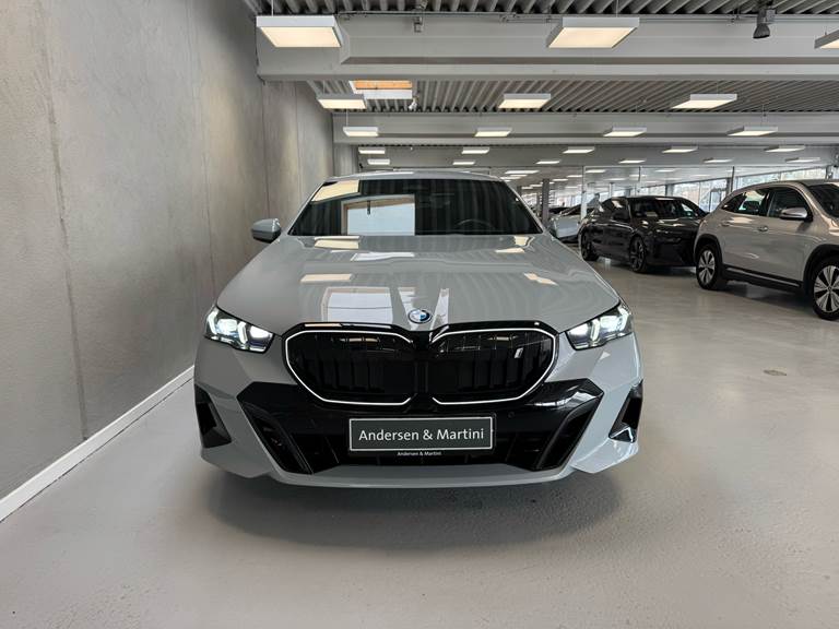 BMW i5 xDrive40 EL M-Sport Pro 394HK Aut.