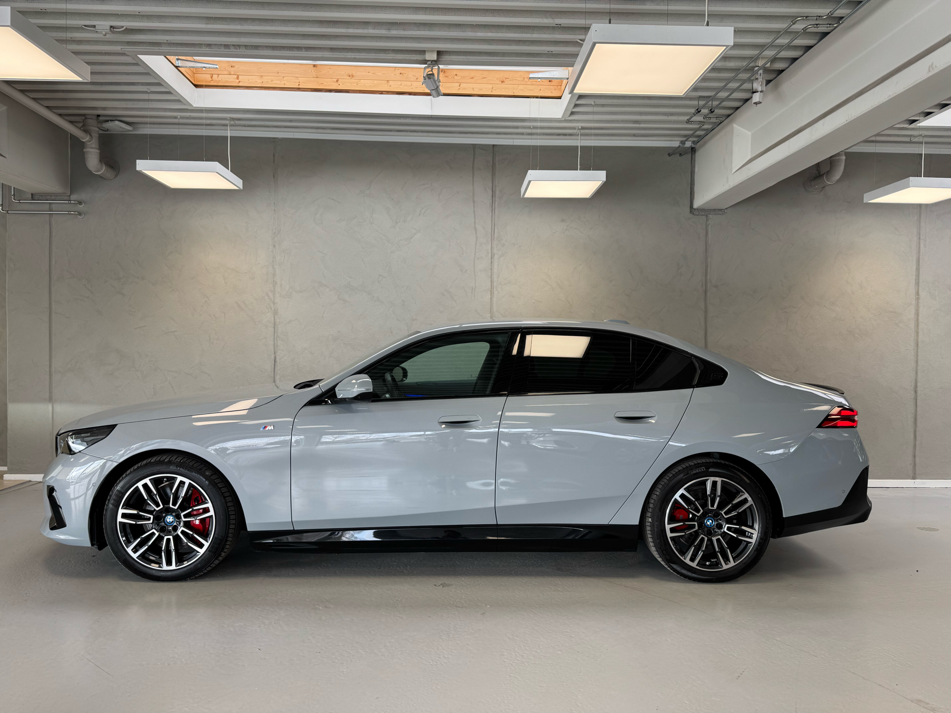 BMW i5 xDrive40 EL M-Sport Pro 394HK Aut.