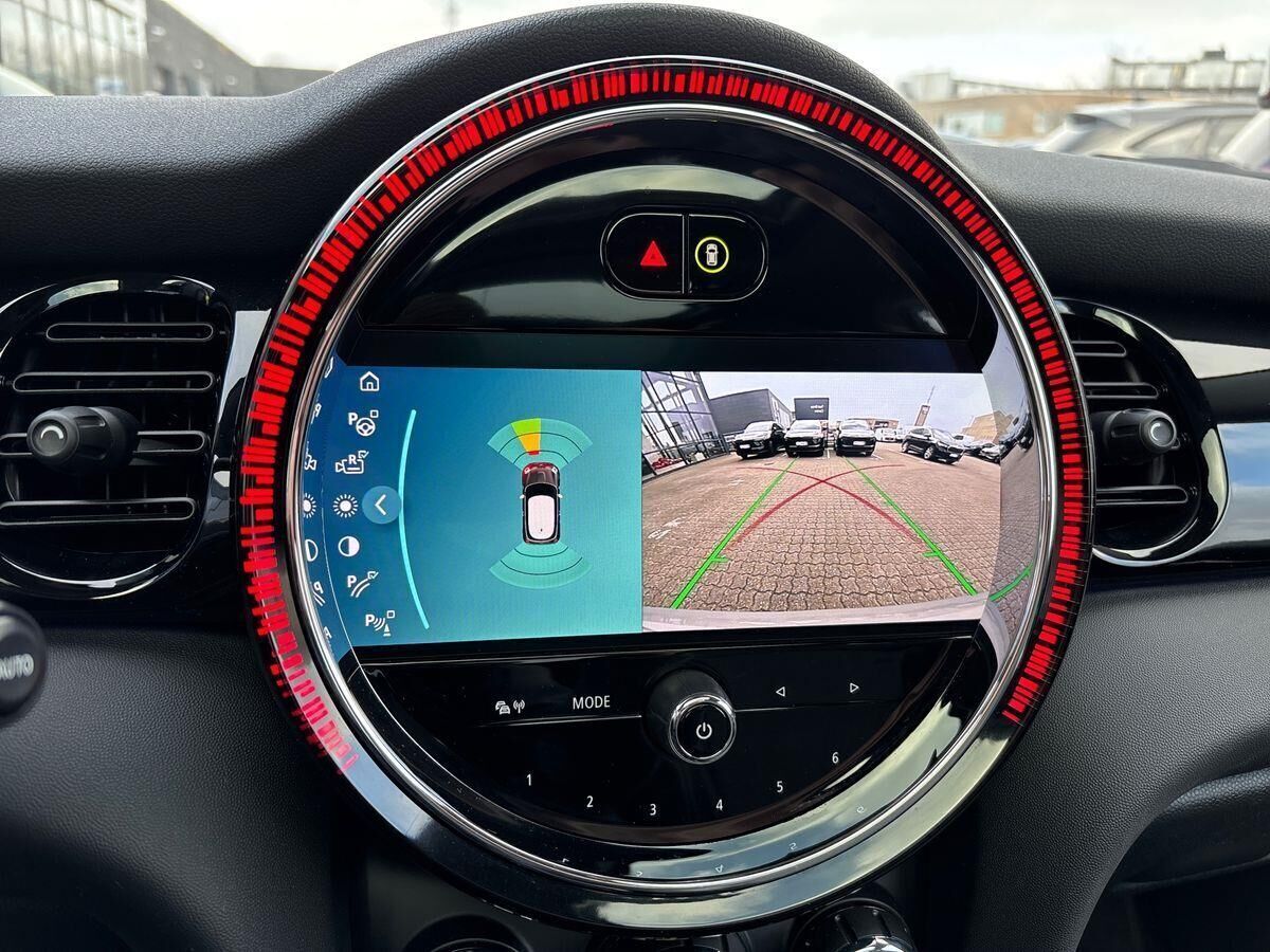 Grå Mini Cooper fra 2022