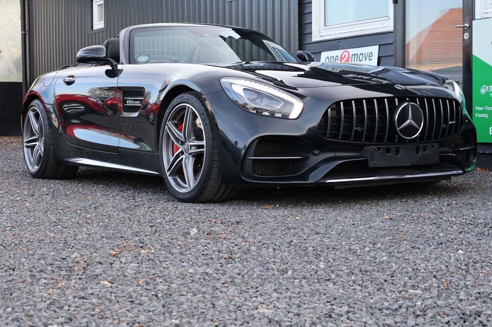 Sort Mercedes AMG GT C fra 2017