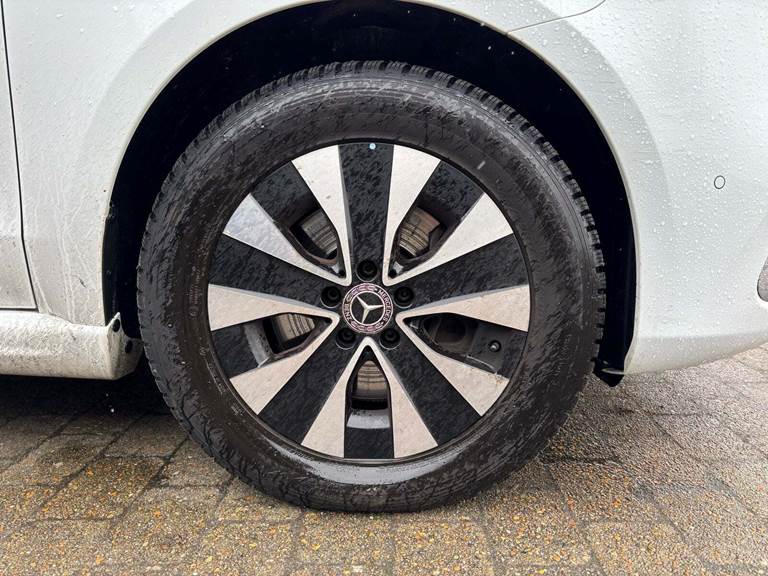 Mercedes EQV300 Avantgarde L