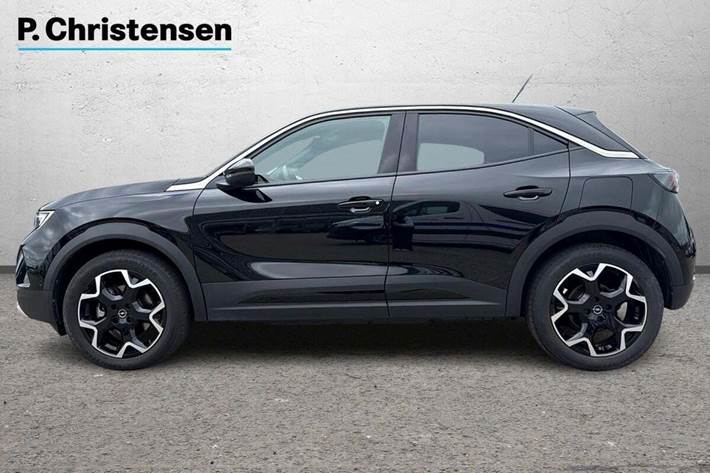 Sort Opel Mokka-e fra 2023