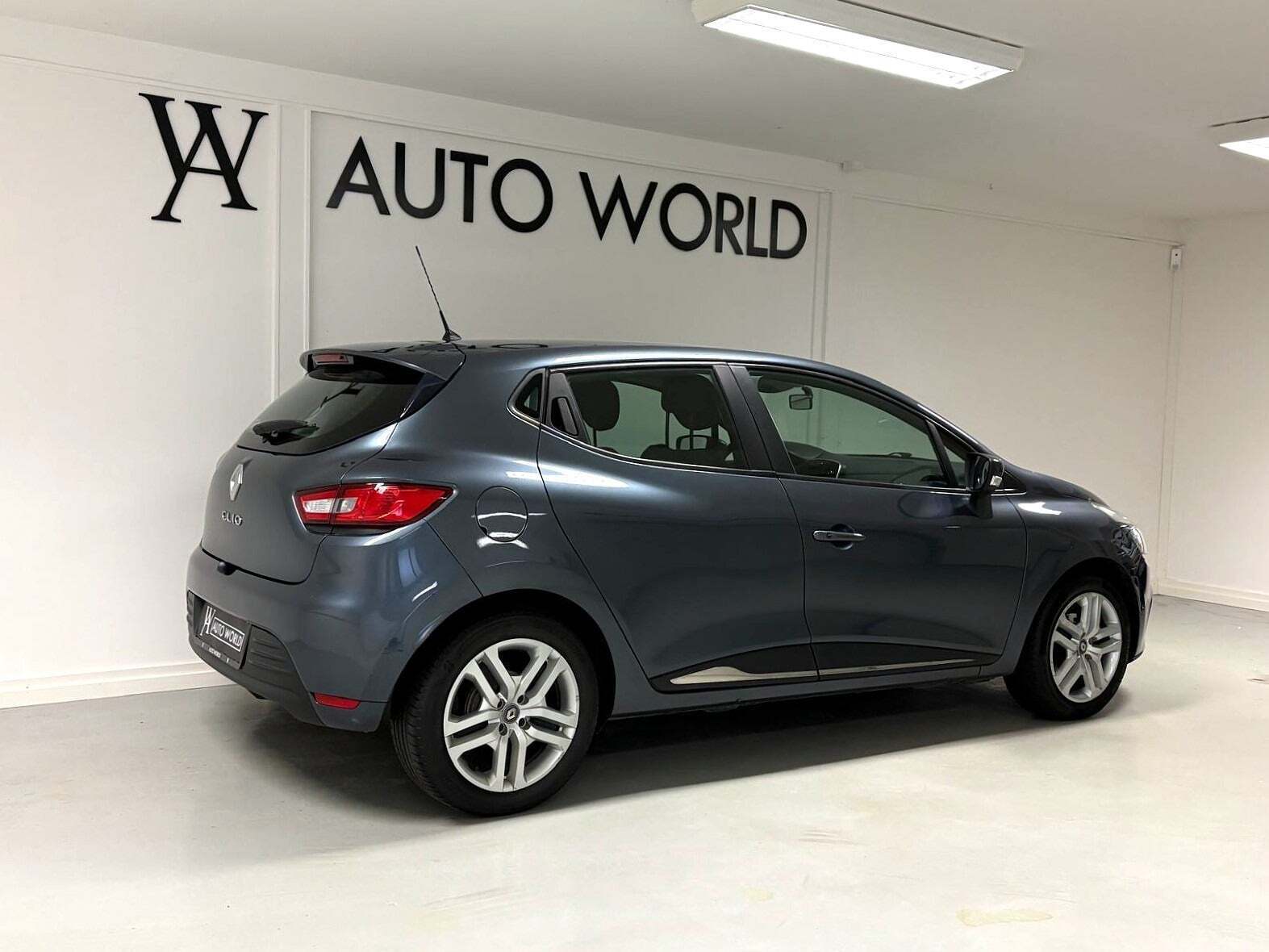 Renault Clio IV 0,9 TCe 90 Zen