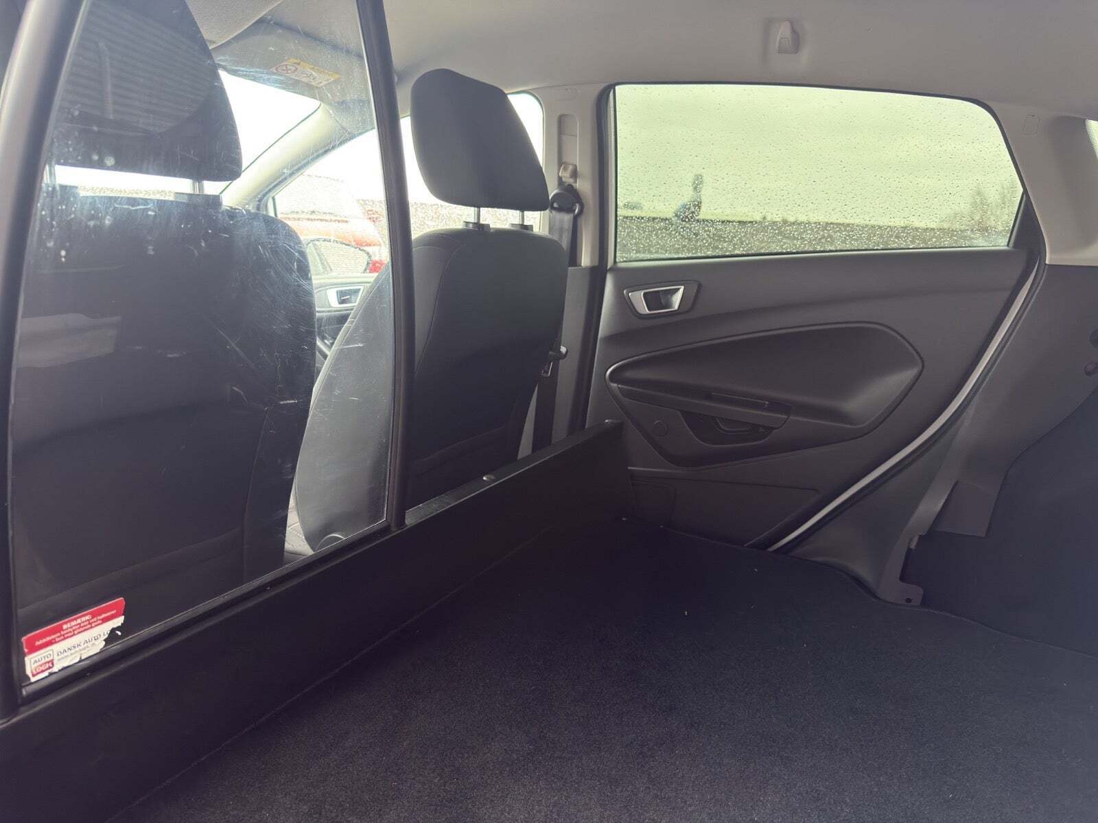 Hvid Ford Fiesta fra 2018