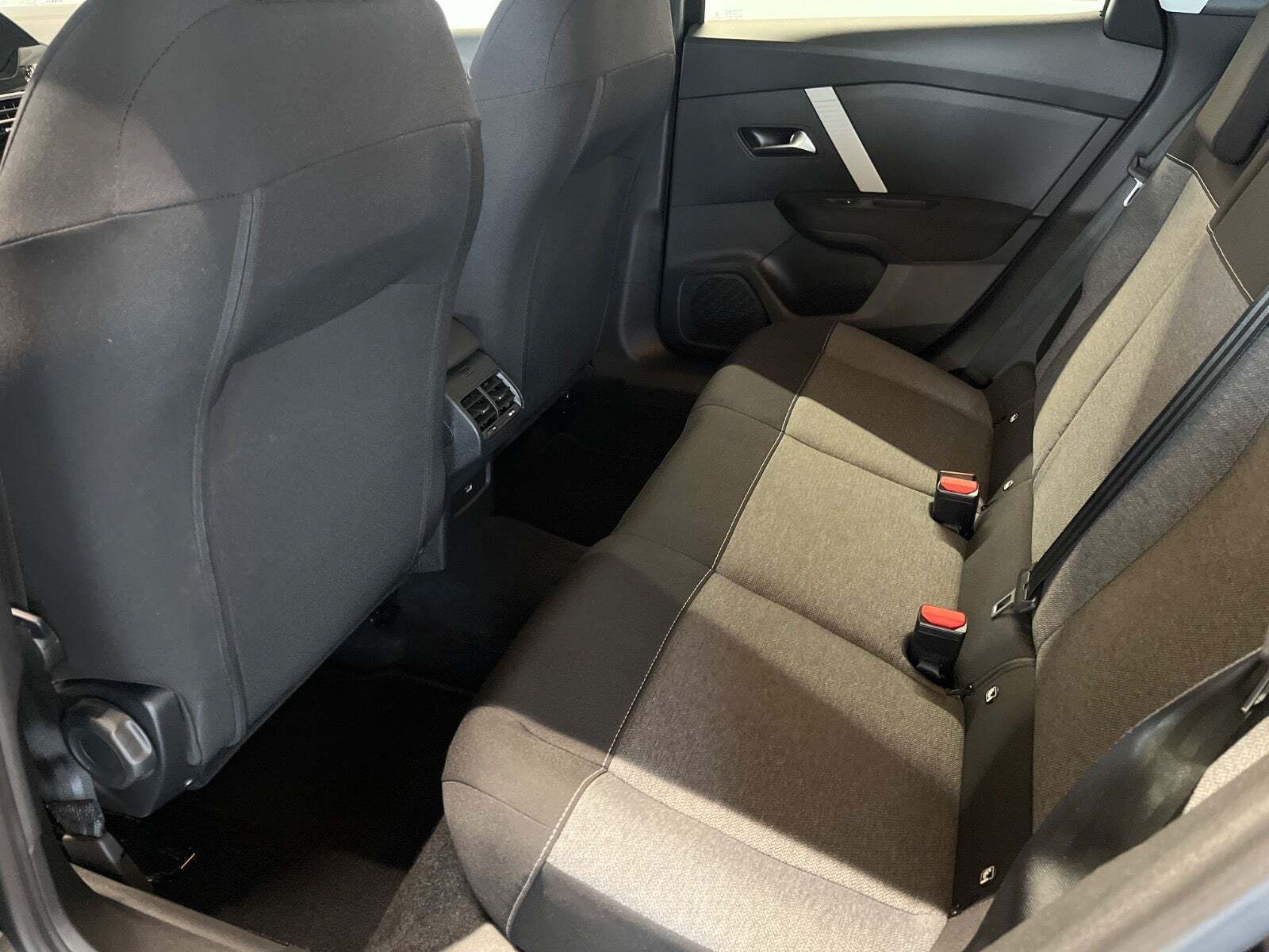 Citroën C4 1,2 PureTech 100 Carré