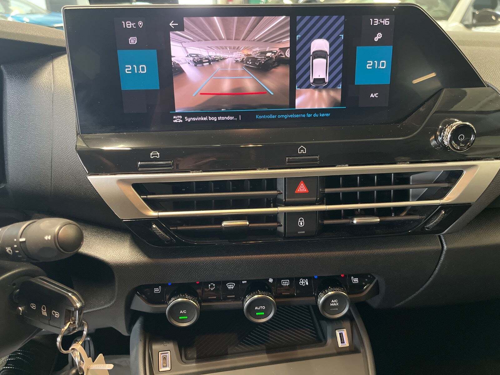 Sort Citroën C4 fra 2023