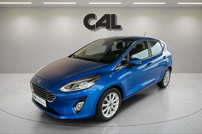 Blå Ford Fiesta fra 2019