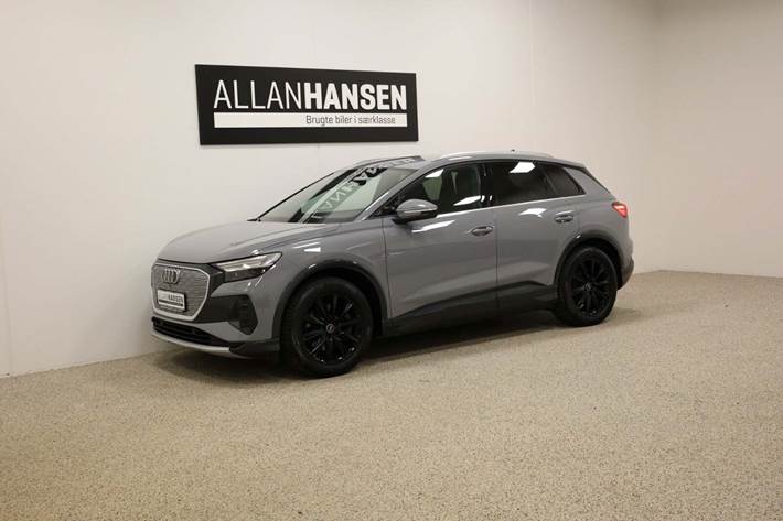 Grå Audi Q4 e-tron fra 2021