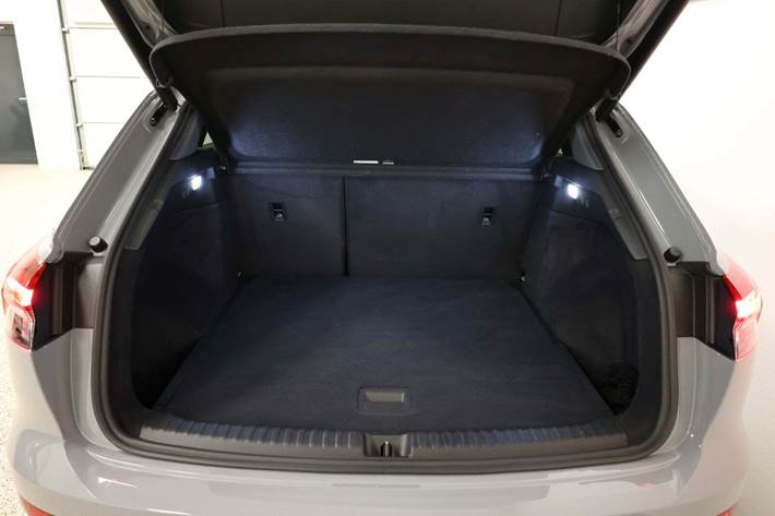 Grå Audi Q4 e-tron fra 2021