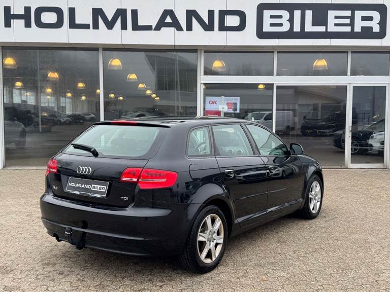 Audi A3 2,0 TDi 140 Ambiente Sportback