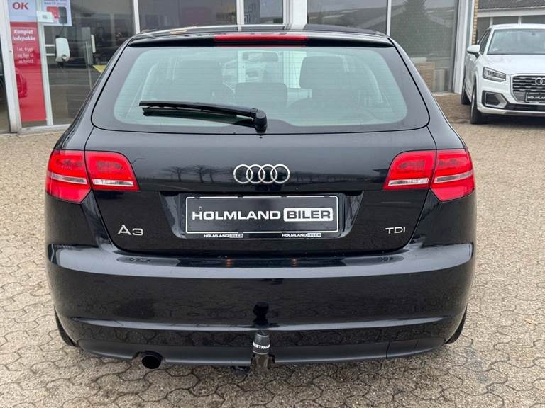 Audi A3 2,0 TDi 140 Ambiente Sportback