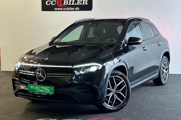Sort Mercedes EQA250 fra 2022 set udefra