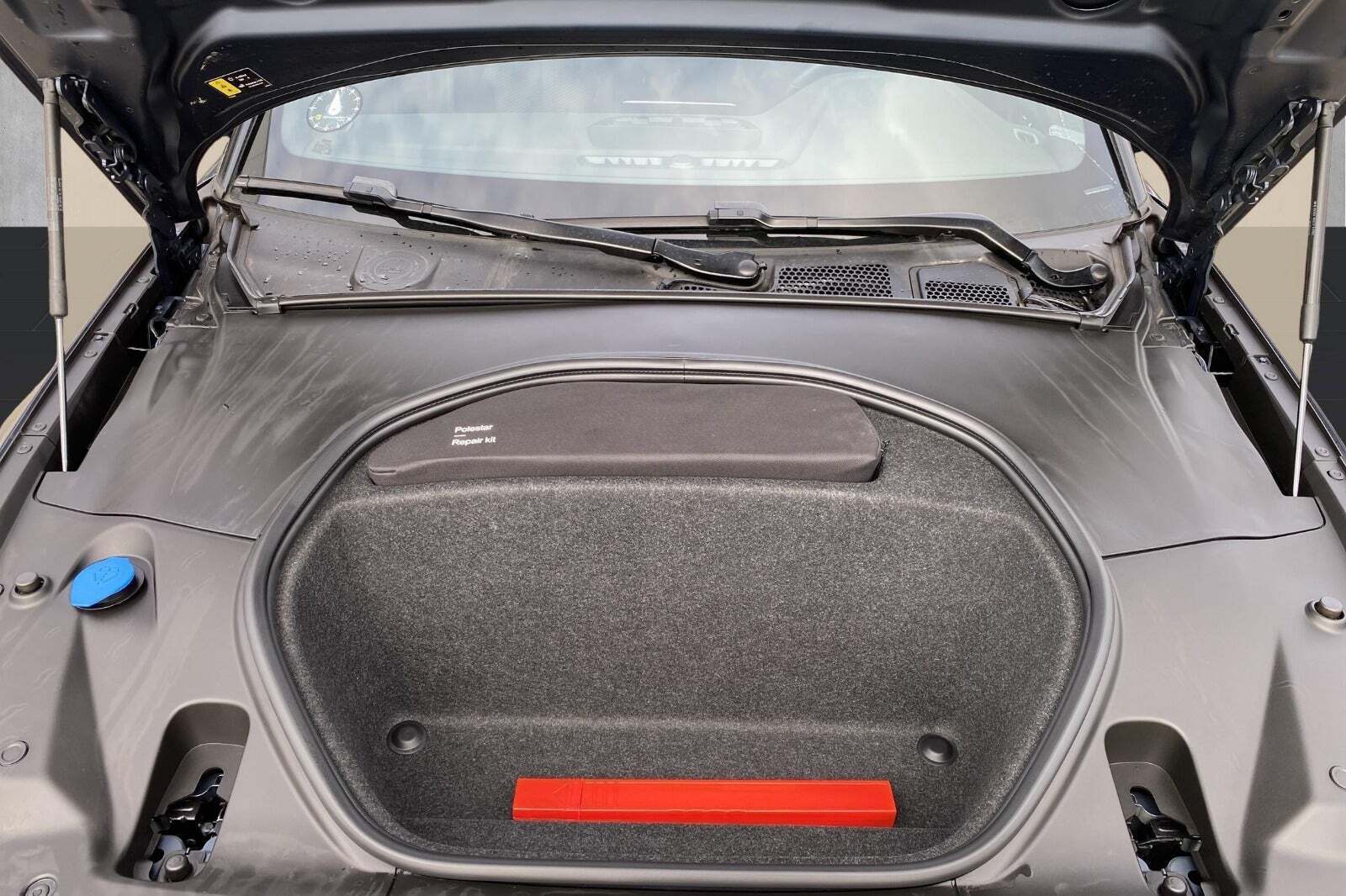 Grå Polestar 2 fra 2023