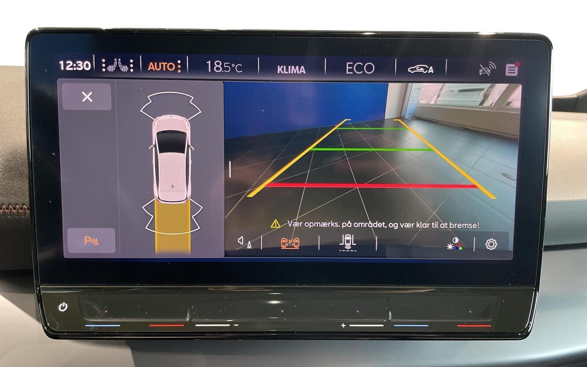 Blå Cupra Born fra 2022