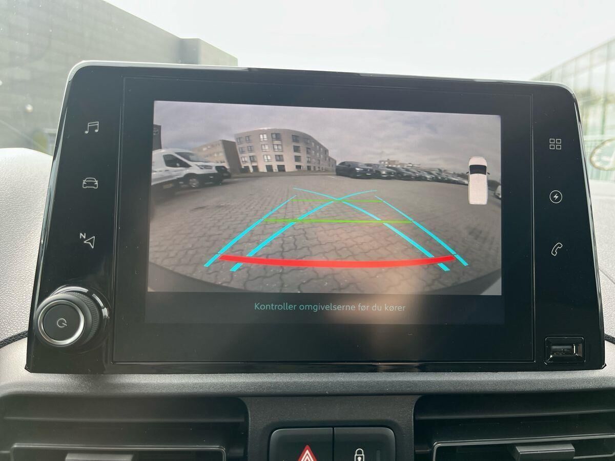 Hvid Citroën ë-Berlingo fra 2024