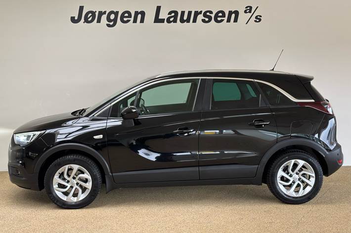 Sort Opel Crossland X fra 2020
