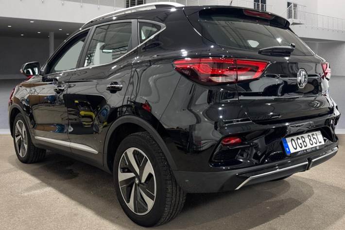 Sort MG ZS fra 2022