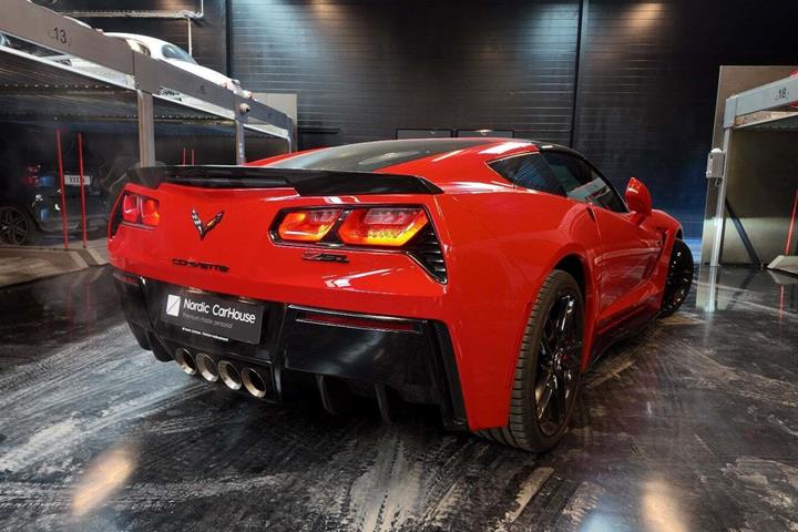 Rød Chevrolet Corvette fra 2014
