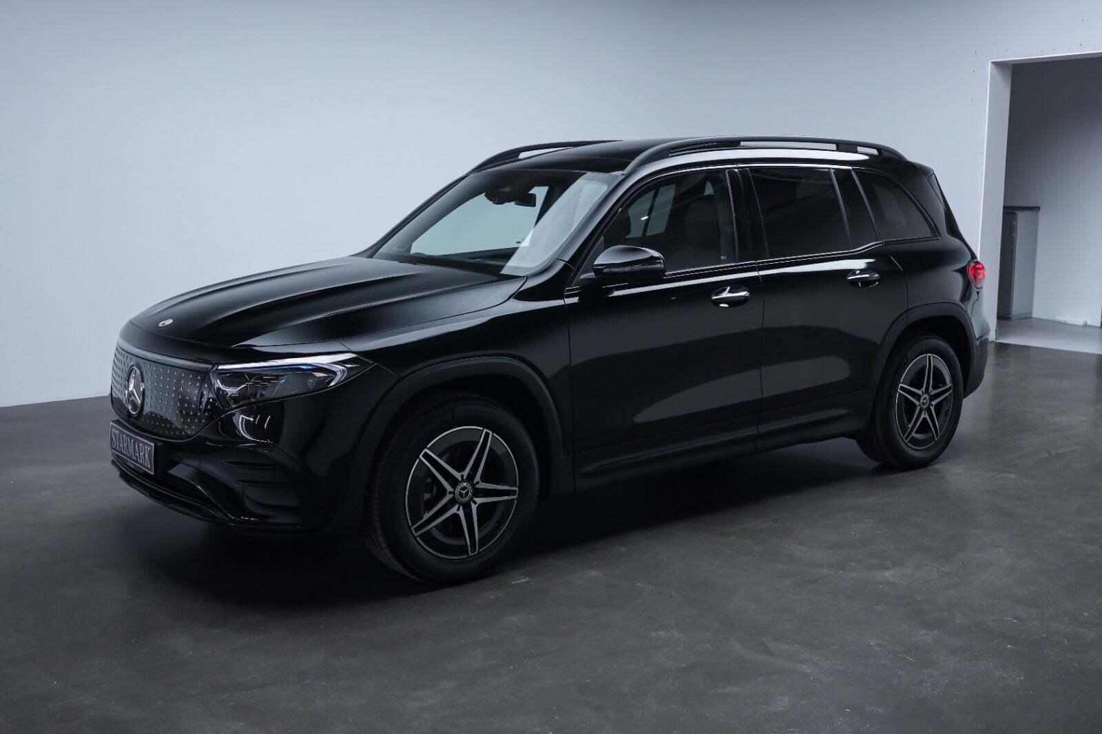 Mercedes EQB250+ AMG Premium
