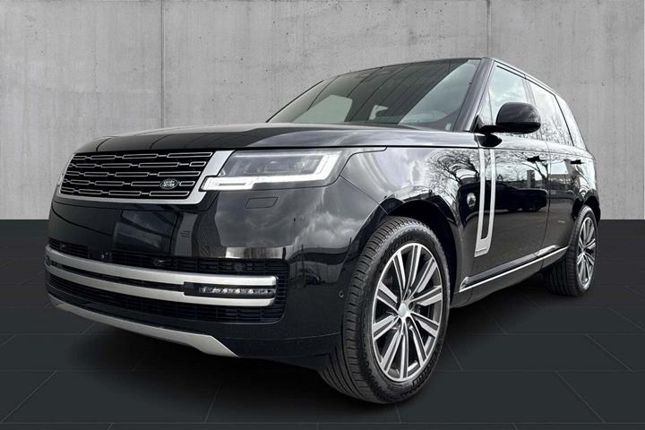 Sort Land Rover Range Rover fra 2025 set udefra
