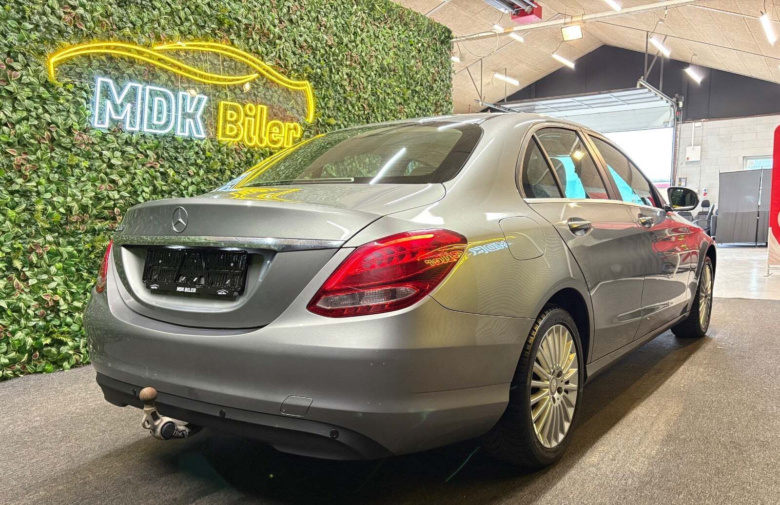 undefined Mercedes C200 fra 2015