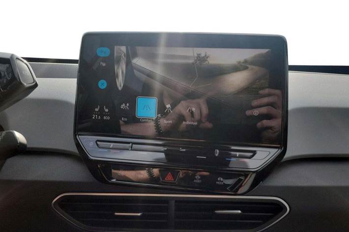 Hvid VW ID.3 fra 2023