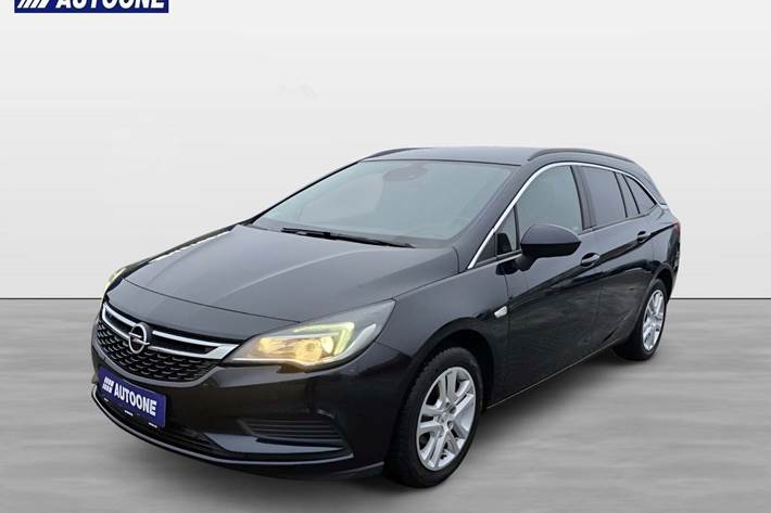 undefined Opel Astra fra 2018