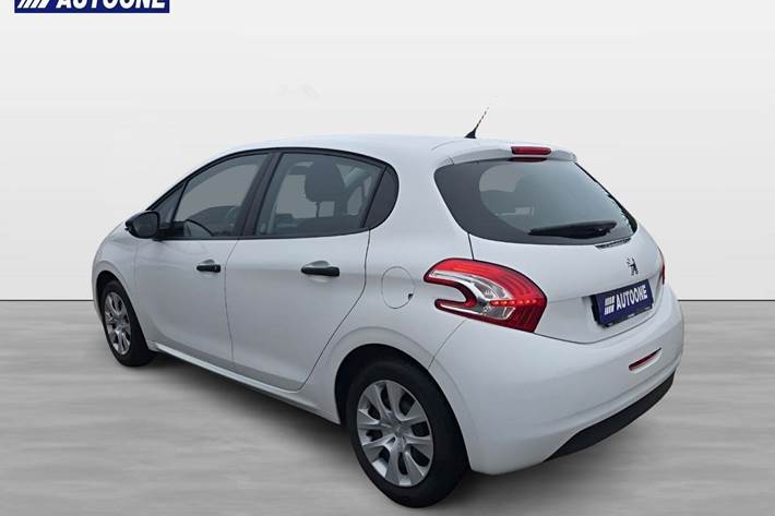 Hvid Peugeot 208 fra 2014