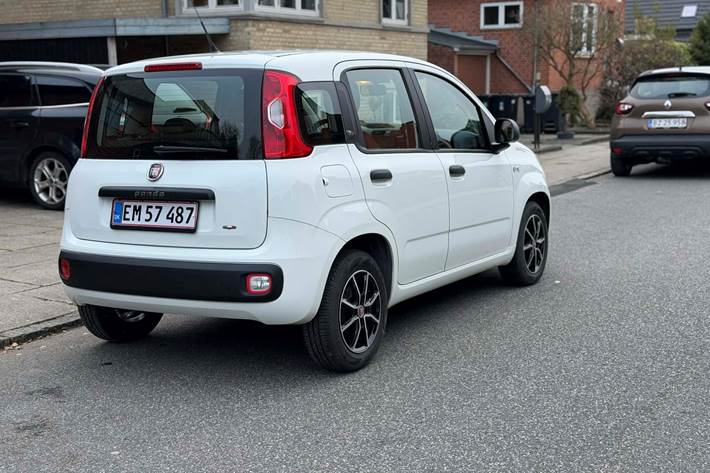 Hvid Fiat Panda fra 2016