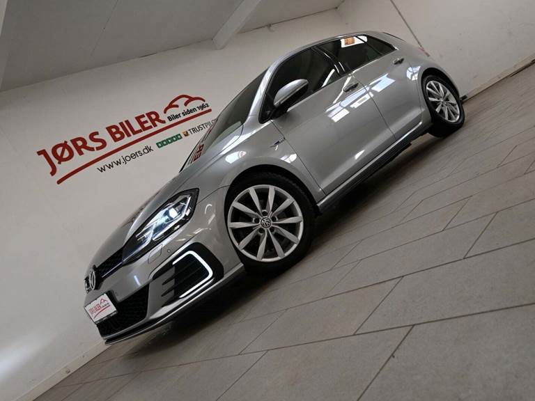 VW Golf VII 1,4 GTE DSG
