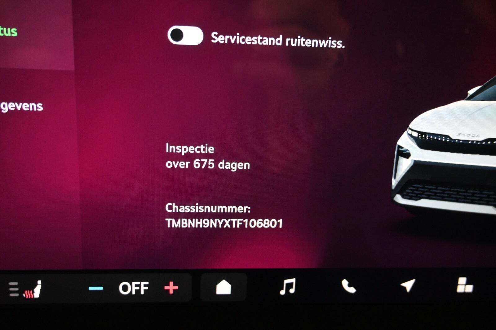 Hvid Skoda Elroq fra 2026