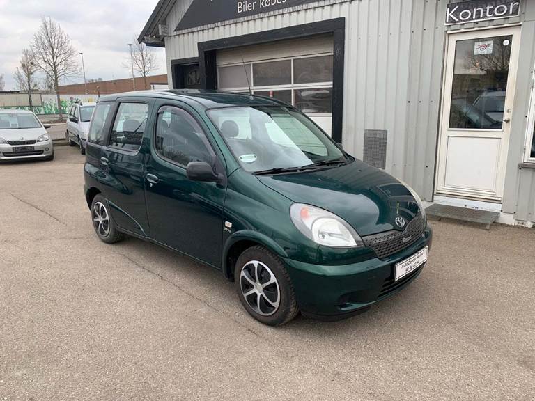 Toyota Yaris Verso 1,3 Luna