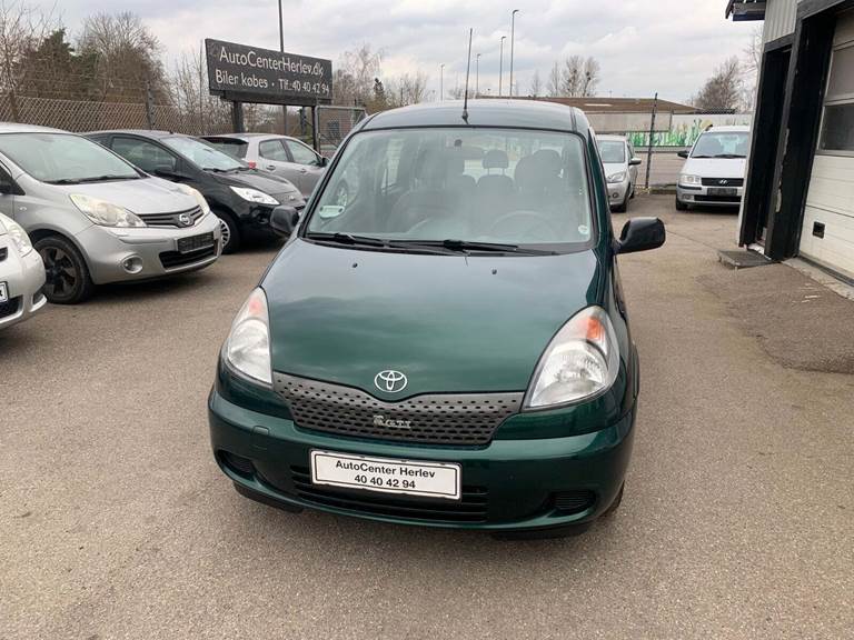 Toyota Yaris Verso 1,3 Luna