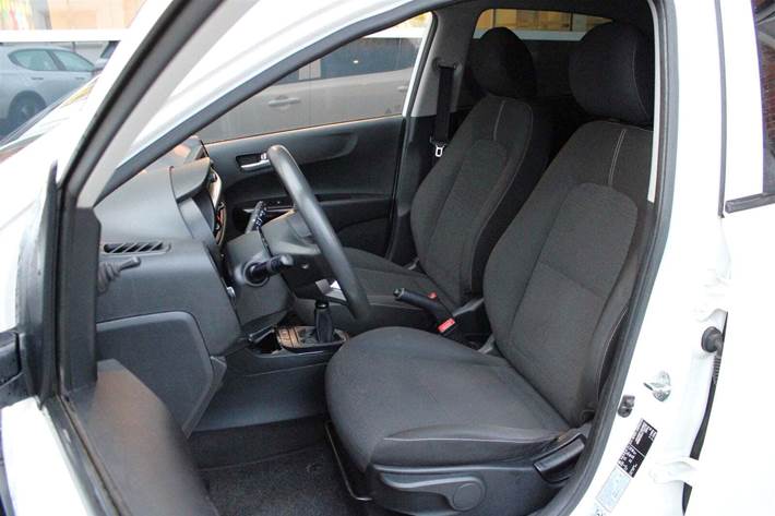 Hvid Kia Picanto fra 2018