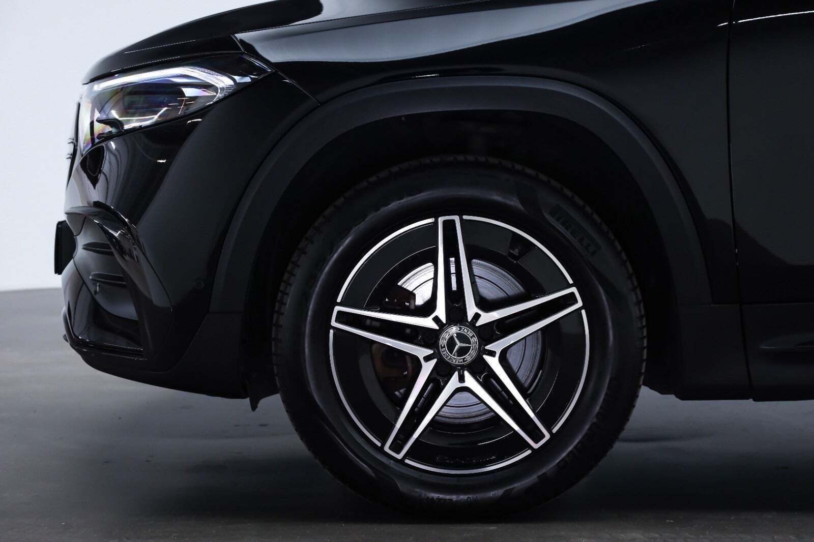 Mercedes EQB350 AMG Line 4Matic 7prs