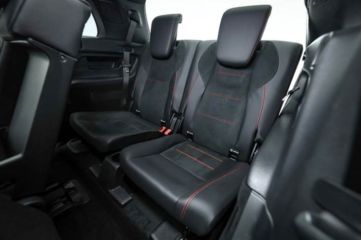 Sort Mercedes EQB350 fra 2023