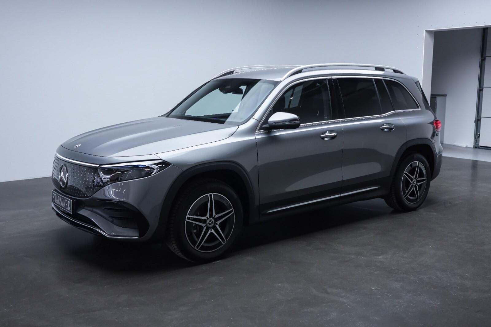 Mercedes EQB250+ AMG Premium