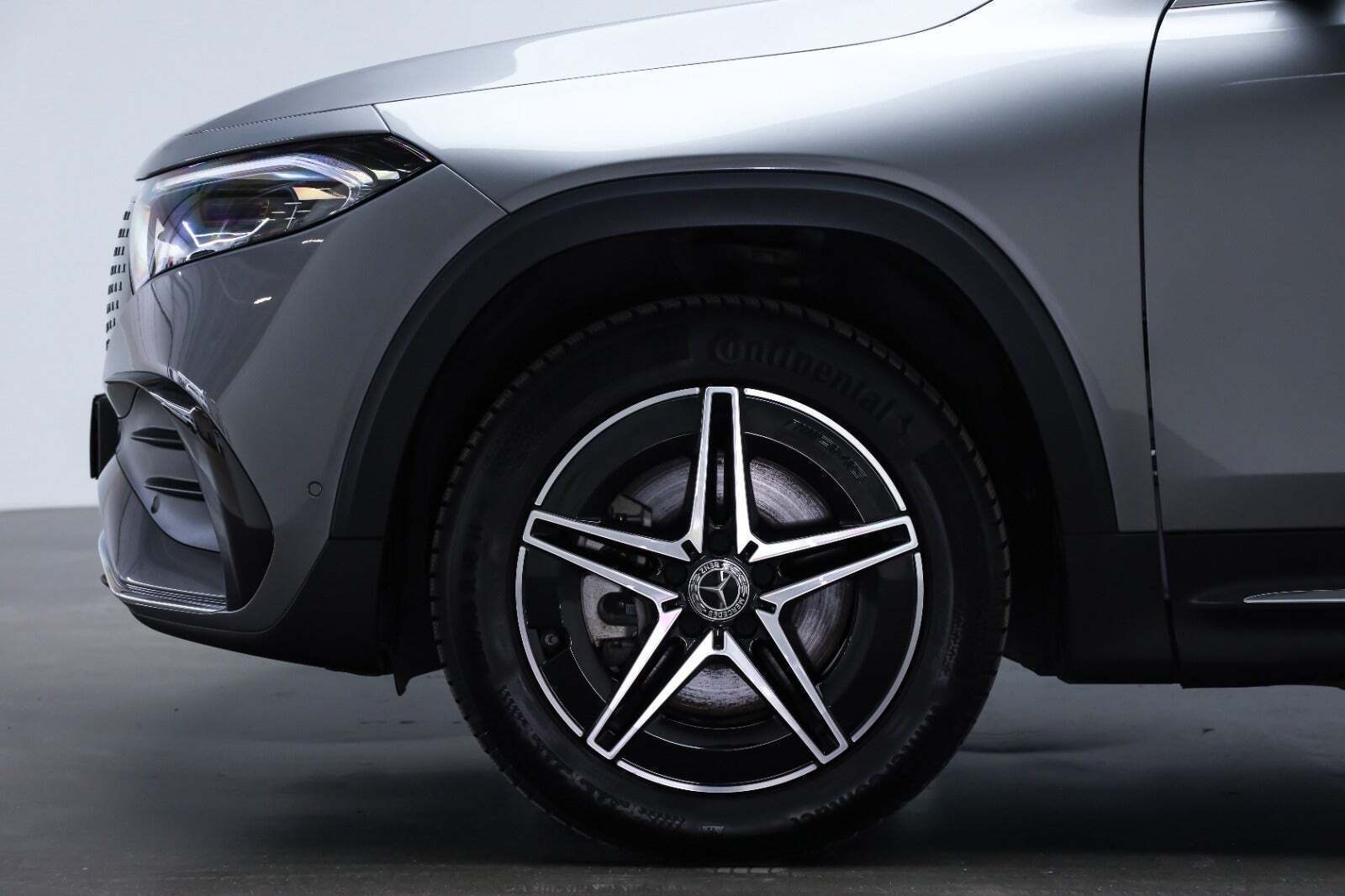 Mercedes EQB250+ AMG Premium