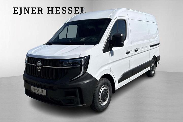 Hvid Renault Master V T33 fra 2025 set udefra