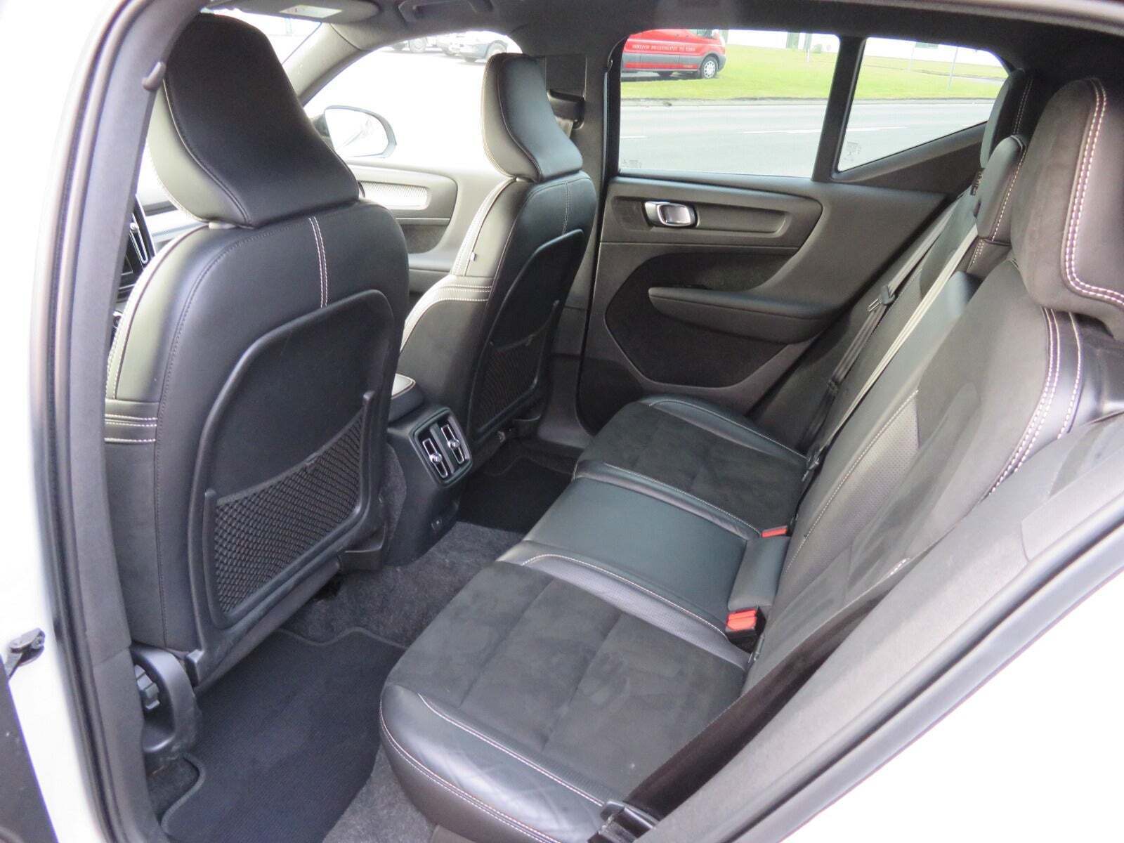 Volvo XC40 ReCharge Twin Core