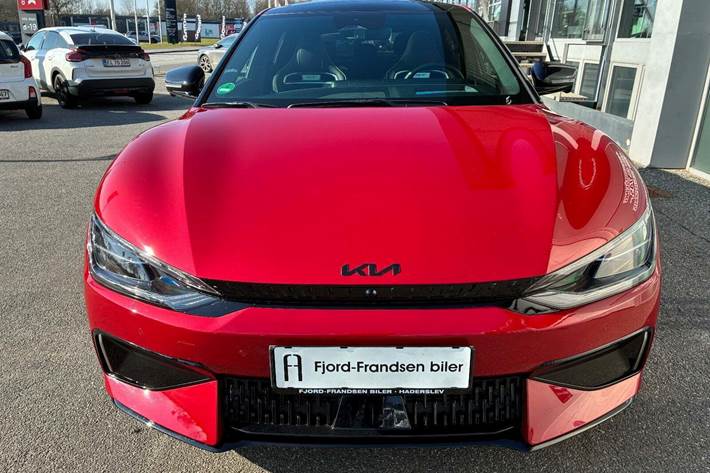 Rød Kia EV6 fra 2023