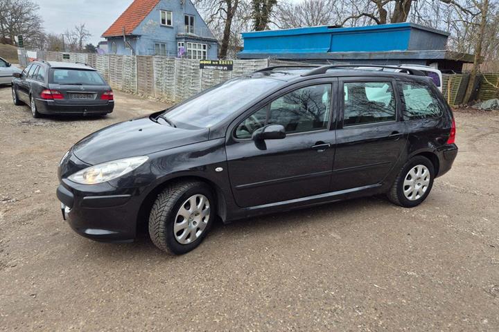 undefined Peugeot 307 fra 2006 set udefra