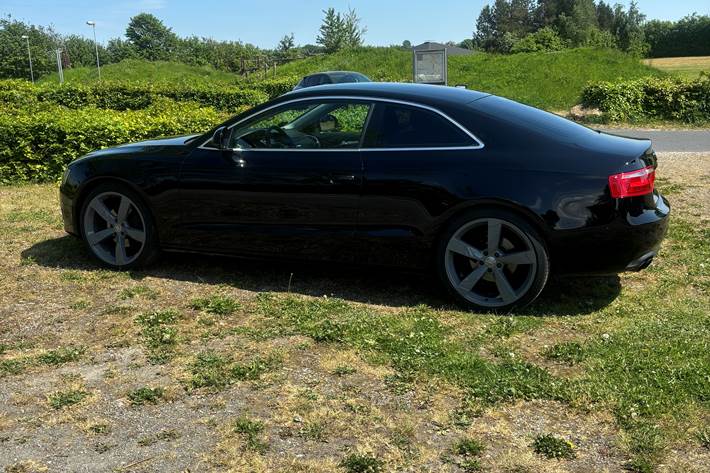 undefined Audi A5 fra 2009