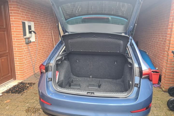 Blå Skoda Scala fra 2021