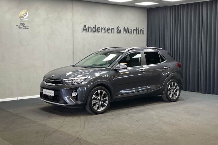 Grå Kia Stonic fra 2018