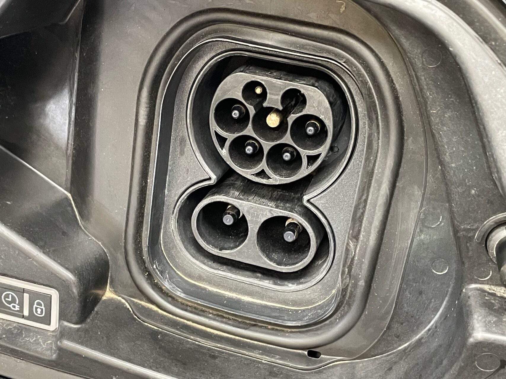 Sort Opel Corsa-e fra 2023