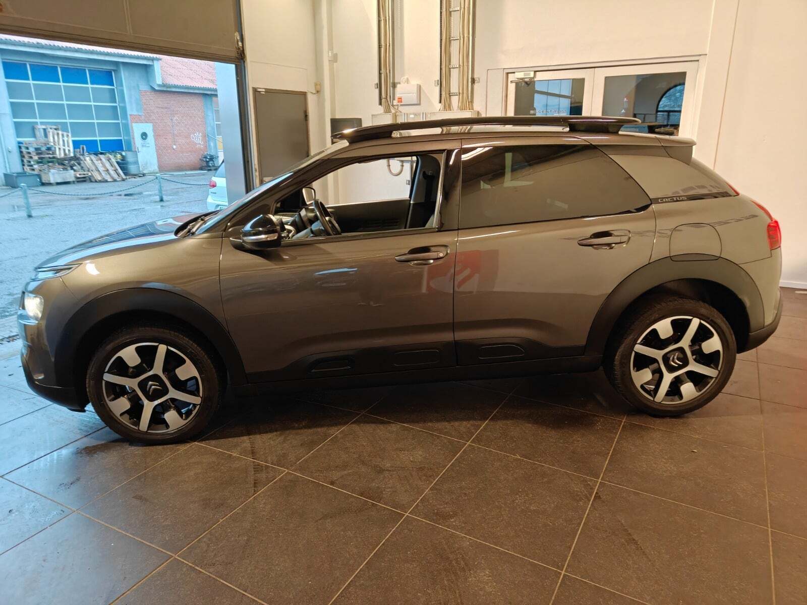 Citroën C4 Cactus 1,5 BlueHDi 100 Platinum LTD